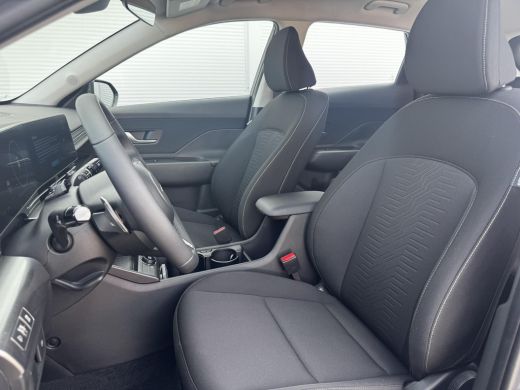 Hyundai Kona Comfort 48.4 kWh / Rijklaarprijs / Direct Leverbaar ActivLease financial lease