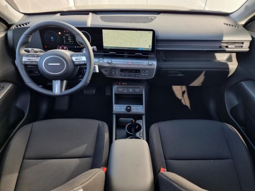 Hyundai Kona Comfort Smart 65.4 kWh / Navigatie / Cruise Control Adaptief / Climate Control / Achterklep Elekt... ActivLease financial lease