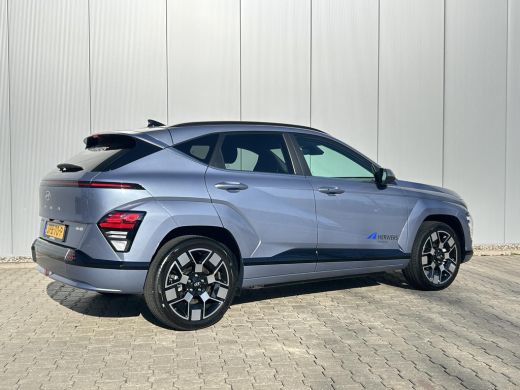 Hyundai Kona Comfort Smart 65.4 kWh / Navigatie / Cruise Control Adaptief / Climate Control / Achterklep Elekt... ActivLease financial lease