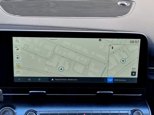 Hyundai Kona Comfort Smart 65.4 kWh / Navigatie / Cruise Control Adaptief / Climate Control / Achterklep Elekt... ActivLease financial lease