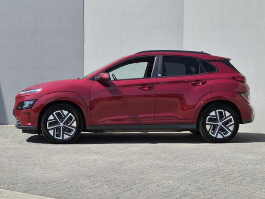 Hyundai Kona Kona EV Comfort 39 kWh / SOH 100% / 3 fase Laden/ 8 jaar Batterijgarantie/  Fabrieksgarantie tot ... ActivLease financial lease
