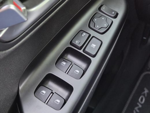 Hyundai Kona Kona EV Comfort 39 kWh / SOH 100% / 3 fase Laden/ 8 jaar Batterijgarantie/  Fabrieksgarantie tot ... ActivLease financial lease