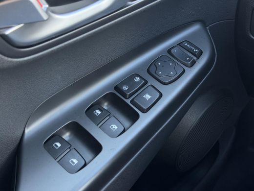 Hyundai Kona EV Comfort Smart 39 kWh / Accu SOH 91% / Warmtepomp / Navigatie / Adaptieve Cruise / CCS Laden / ... ActivLease financial lease
