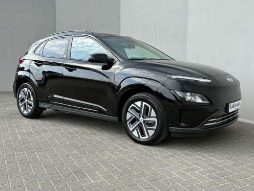 Hyundai Kona Kona EV Fashion 39 kWh / SOH 95% / Fabrieksgarantie t/m 05-2027 / Dealer Onderhouden / Apple Carp... ActivLease financial lease