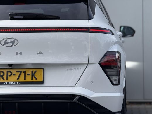Hyundai Kona N Line 65.4 kWh / Full Option / Dynamische Routeplanner / Climate Control / Adaptive Cruise Contr... ActivLease financial lease