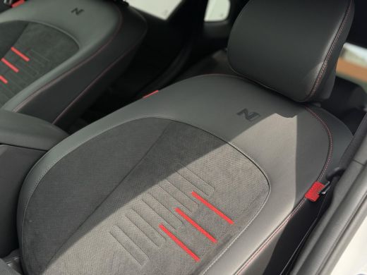 Hyundai Kona N Line 65.4 kWh / Full Option / Dynamische Routeplanner / Climate Control / Adaptive Cruise Contr... ActivLease financial lease