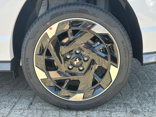 Hyundai Kona N Line Business 64.8 kWh / Navigatie / Cruise Control Adaptief / Blind Spot Warning / Bose Sound ... ActivLease financial lease