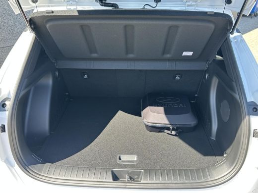 Hyundai Kona N Line Business 64.8 kWh / Navigatie / Cruise Control Adaptief / Blind Spot Warning / Bose Sound ... ActivLease financial lease