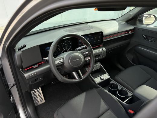 Hyundai Kona N Line Business 64.8 kWh / Uit Voorraad Leverbaar / Nieuw / Navigatie / Stoelverwarming & Stuurwi... ActivLease financial lease