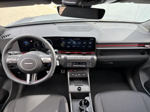 Hyundai Kona N Line Business 64.8 kWh / Uit Voorraad Leverbaar / Nieuw / Navigatie / Stoelverwarming & Stuurwi... ActivLease financial lease