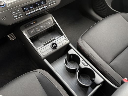 Hyundai Kona N Line Business 64.8 kWh / Uit Voorraad Leverbaar / Nieuw / Navigatie / Stoelverwarming & Stuurwi... ActivLease financial lease