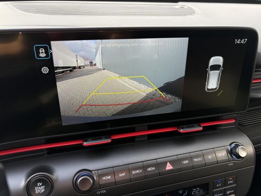 Hyundai Kona N Line Business 64.8 kWh / Uit Voorraad Leverbaar / Nieuw / Navigatie / Stoelverwarming & Stuurwi... ActivLease financial lease