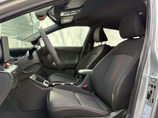 Hyundai Kona N Line Business 64.8 kWh / Uit Voorraad Leverbaar / Nieuw / Navigatie / Stoelverwarming & Stuurwi... ActivLease financial lease