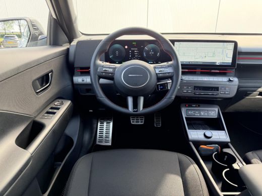 Hyundai Kona N Line Business 64.8 kWh / Warmtepomp / BOSE Audio / V2L Interieur / Achteruitrijcamera / Parkeer... ActivLease financial lease