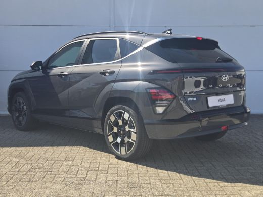 Hyundai Kona Premium 64.8 kWh ** nieuw uit voorraad leverbaar ** ActivLease financial lease