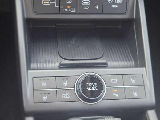 Hyundai Kona Premium 64.8 kWh ** nieuw uit voorraad leverbaar ** ActivLease financial lease