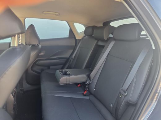 Hyundai Kona Premium 64.8 kWh ** nieuw uit voorraad leverbaar ** ActivLease financial lease