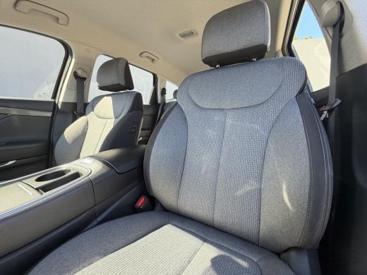 Hyundai Santa Fe 1.6 T-GDI PHEV Comfort Smart / Dealer onderhouden / Fabrieksgarantie tot 03-2028 / 1.350 kg trekh... ActivLease financial lease