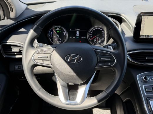 Hyundai Santa Fe 1.6 T-GDI PHEV Comfort Smart / Dealer onderhouden / Fabrieksgarantie tot 03-2028 / 1.350 kg trekh... ActivLease financial lease