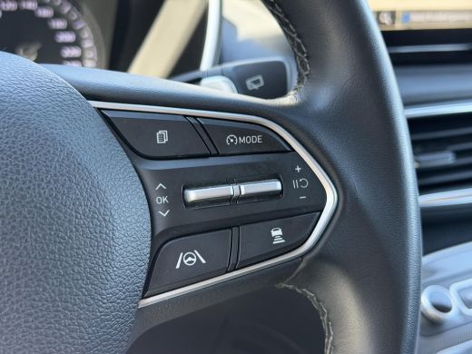 Hyundai Santa Fe 1.6 T-GDI PHEV Comfort Smart / Dealer onderhouden / Fabrieksgarantie tot 03-2028 / 1.350 kg trekh... ActivLease financial lease