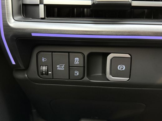 Hyundai Santa Fe 1.6 T-GDI PHEV Premium Plus 4WD 7p / Stoelkoeling / Stuur- & Stoelverwarming / BOSE Audio / Zwart... ActivLease financial lease