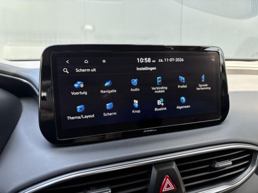 Hyundai Santa Fe 1.6 T-GDI PHEV Premium Sky 7p. SOH 100% / Elektrisch glazen panorama-dak / Automaat / All-season ... ActivLease financial lease