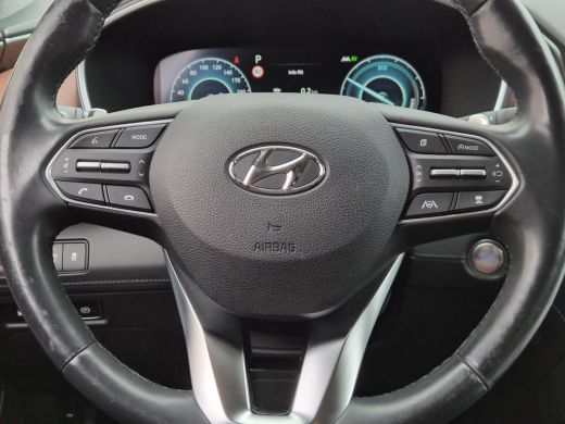 Hyundai Santa Fe 1.6 T-GDI PHEV Premium Sky / SOH 100% / Dealer onderhouden / Glazen schuif- en kanteldak / Head U... ActivLease financial lease