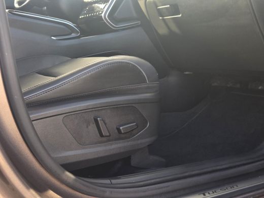 Hyundai Tucson 1.6 T-GDI HEV Premium / Duurste uitvoering / Dealer onderhouden / 1650 Trekgewicht / ActivLease financial lease