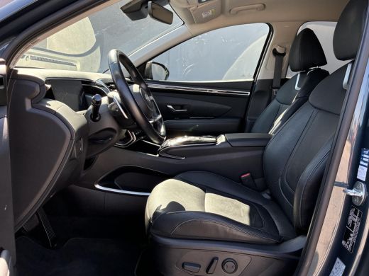 Hyundai Tucson 1.6 T-GDI PHEV Comfort 4WD / Premium Lederen Bekleding / Dealer Onderhouden / Stoel-/Stuurverwarm... ActivLease financial lease