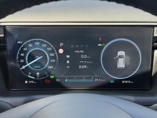 Hyundai Tucson 1.6 T-GDI PHEV Comfort Smart 4WD / Dealer Onderhouden / Fabrieksgarantie tot 9-2028 / Navigatie /... ActivLease financial lease