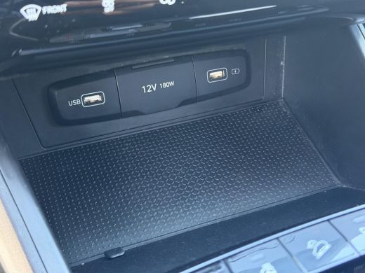 Hyundai Tucson 1.6 T-GDI PHEV Comfort Smart 4WD / Dealer Onderhouden / Fabrieksgarantie tot 9-2028 / Navigatie /... ActivLease financial lease