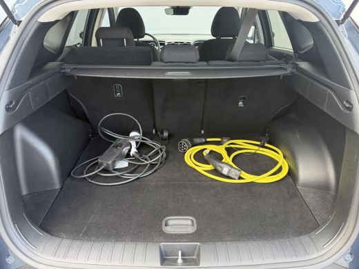 Hyundai Tucson 1.6 T-GDI PHEV Comfort Smart 4WD / Dealer Onderhouden / Fabrieksgarantie tot 9-2028 / Navigatie /... ActivLease financial lease