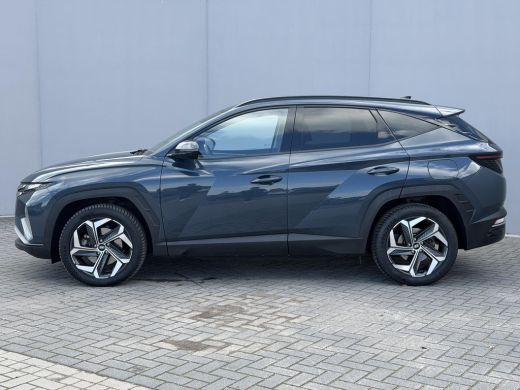 Hyundai Tucson 1.6 T-GDI PHEV Comfort Smart 4WD / Dealer Onderhouden / Fabrieksgarantie tot 9-2028 / Navigatie /... ActivLease financial lease