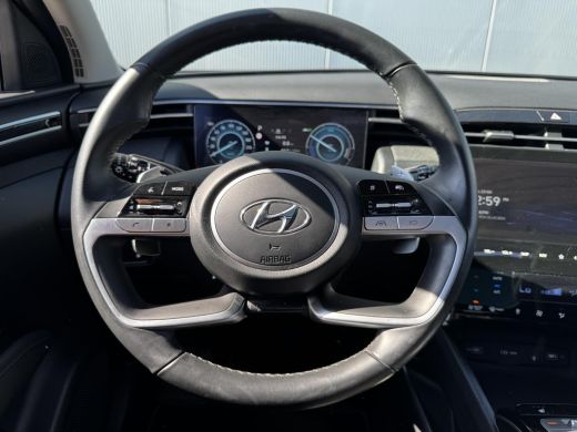 Hyundai Tucson 1.6 T-GDI PHEV Comfort Smart 4WD / Pano Dak / 19" LM / Stoelverwarming / ActivLease financial lease