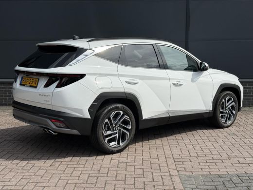 Hyundai Tucson 1.6 T-GDI PHEV Comfort Smart / Elektrische Achterklep / Stoel+Stuur Verwarming / Achteruitrij Cam... ActivLease financial lease