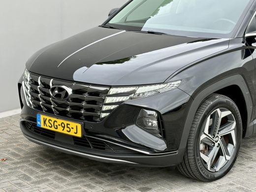 Hyundai Tucson 1.6 T-GDI PHEV Comfort Smart Sky 4WD / Dealer Onderhouden / SOH 100% / Panoramadak / Adaptief Cru... ActivLease financial lease