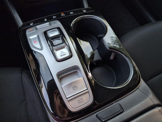 Hyundai Tucson 1.6 T-GDI PHEV Comfort Smart Sky 4WD / Dealeronderhouden / Fabrieksgarantie tot 06-2027 / Glazen ... ActivLease financial lease