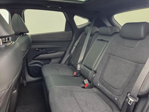 Hyundai Tucson 1.6 T-GDI PHEV N Line Business Sky ** Nieuw uit voorraad leverbaar ** / Stoel & Stuur Verwarming ... ActivLease financial lease