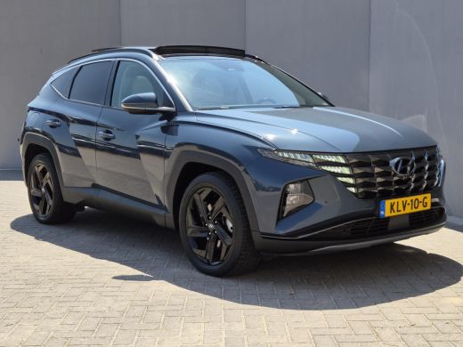 Hyundai Tucson 1.6 T-GDI PHEV Premium Sky 4WD / Glazen schuif- en kanteldak / Rondomzicht camera / Trekgewicht 1... ActivLease financial lease