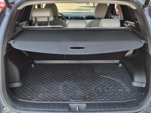 Hyundai Tucson 1.6 T-GDI PHEV Premium Sky 4WD / Glazen schuif- en kanteldak / Rondomzicht camera / Trekgewicht 1... ActivLease financial lease