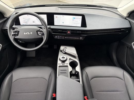 Kia EV6 Edition 77.4 kWh / SOH 100% / Fabrieksgarantie t/m 05-2032 / 1.600 kg trekgewicht / Android Auto ... ActivLease financial lease