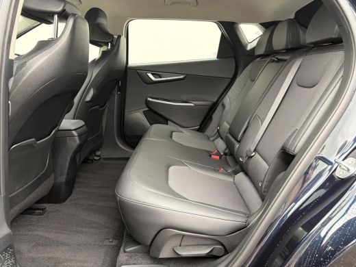 Kia EV6 Edition 77.4 kWh / SOH 100% / Fabrieksgarantie t/m 05-2032 / 1.600 kg trekgewicht / Android Auto ... ActivLease financial lease