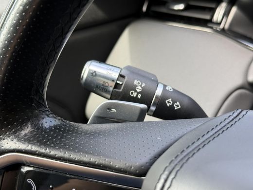 Land Rover Range Rover Evoque 1.5 P300e AWD HSE / Schuif Kantel Dak / Elektrische Stoelen met Geheugen / Elektrische Achterklep... ActivLease financial lease