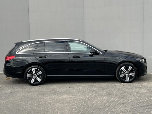 Mercedes-Benz C-Klasse Estate 300 e Luxury Line / Dealer onderhouden / 1.800 kg elektrische trekhaak / Elektrische stoel... ActivLease financial lease