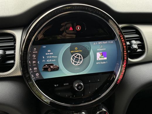 Mini Electric Yours 33 kWh / Cruise control / Stoelverwarming / Schuif/open dak / Achteruitrijcamera / Navigati... ActivLease financial lease