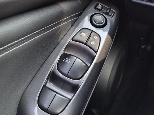 Nissan Juke 1.6 Hybrid N-Connecta / Fabrieksgarantie tot 03-2027 / Dealer onderhouden / Cruise control / Navi... ActivLease financial lease