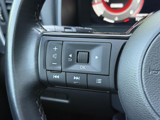 Nissan QASHQAI 1.3 MHEV N-Connecta / Trekhaak / 1400KG Trekgewicht / Panoramadak / 360&ordm; Camera / Apple Carplay&A... ActivLease financial lease