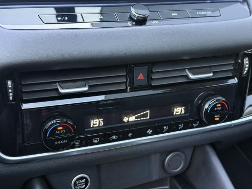 Nissan QASHQAI 1.3 MHEV N-Connecta / Trekhaak / 1400KG Trekgewicht / Panoramadak / 360&ordm; Camera / Apple Carplay&A... ActivLease financial lease