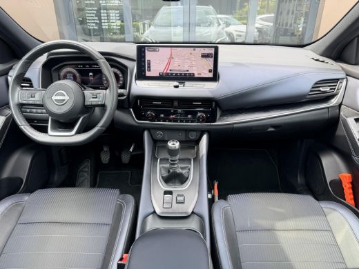 Nissan QASHQAI 1.3 MHEV Tekna / Trekhaak 1.400 KG / NL Auto / Voorruitverwarming / Panoramadak / Stoel- & Stuurv... ActivLease financial lease