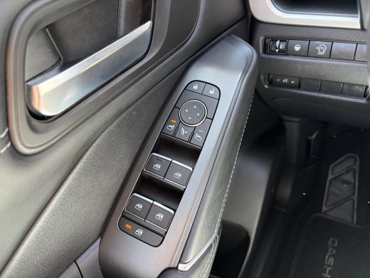 Nissan QASHQAI 1.3 MHEV Xtronic N-Connecta / Trekhaak (  1800 kg ) / Airco (automatisch) / Lichtmetalen velgen 1... ActivLease financial lease